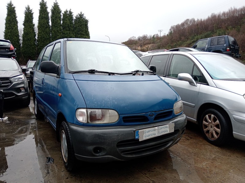 nissan serena (c23) del año 2026