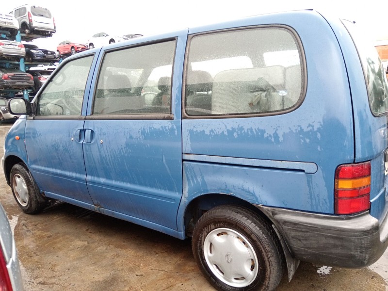 nissan serena (c23) del año 2026