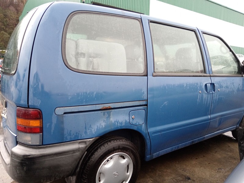 nissan serena (c23) del año 2026