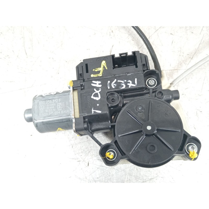 Recambio de elevalunas trasero derecho para volkswagen polo v (6r1, 6c1) 1.2 tsi referencia OEM IAM 6R4839462E 6R0959812F 