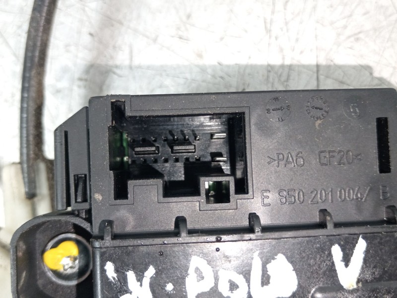 Recambio de elevalunas trasero izquierdo para volkswagen polo v (6r1, 6c1) 1.6 tdi referencia OEM IAM 6R4839461E 6R0959811F 