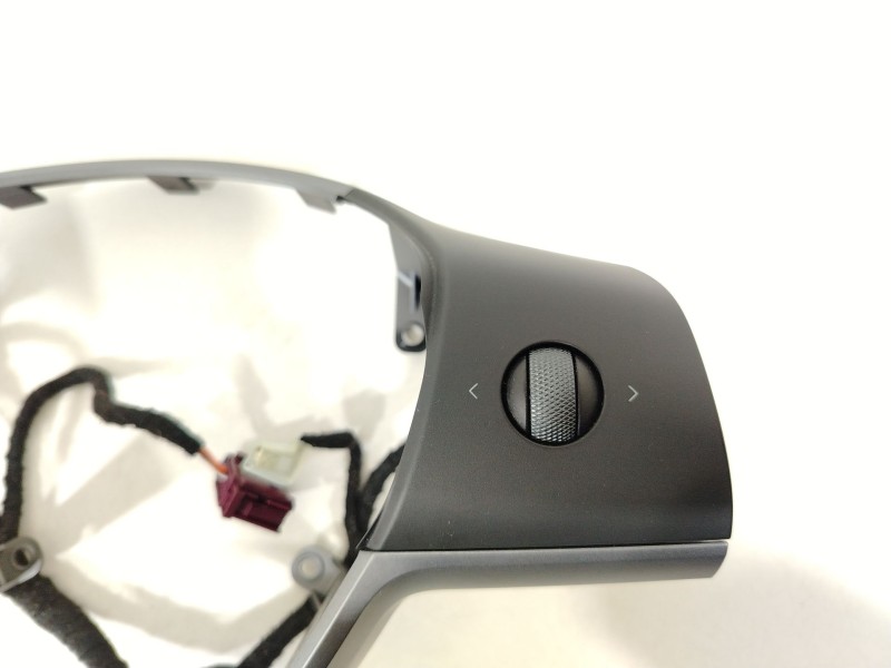 Recambio de mando volante para tesla model 3 (5yj3) ev referencia OEM IAM 10155603C 109496502G 109496602G