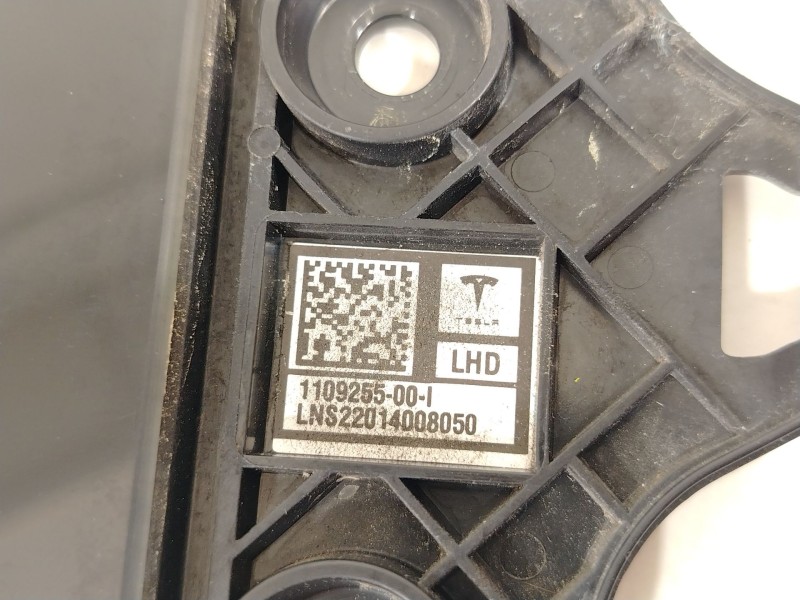 Recambio de moldura puerta delantera derecha para tesla model 3 (5yj3) ev referencia OEM IAM 110925500I 110061900C 110044100E