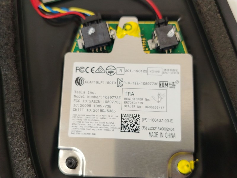 Recambio de moldura puerta delantera izquierda para tesla model 3 (5yj3) ev referencia OEM IAM 110925300I 109297800C 110043700E