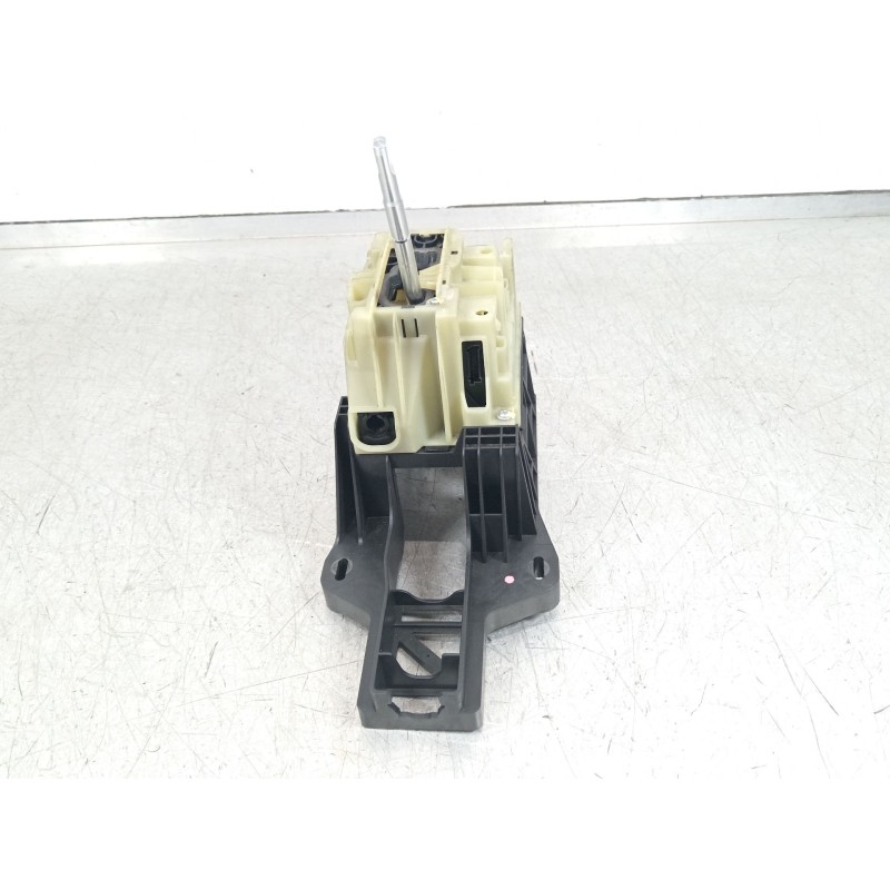 Recambio de palanca cambio para mercedes-benz clase b (w245) 200 (245.233) referencia OEM IAM A1693700709 169267068 169267056