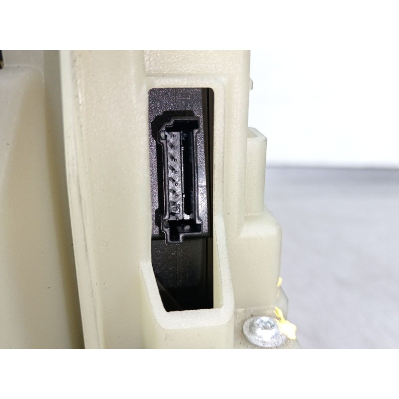 Recambio de palanca cambio para mercedes-benz clase b (w245) 200 (245.233) referencia OEM IAM A1693700709 169267068 169267056