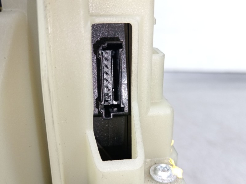 Recambio de palanca cambio para mercedes-benz clase b (w245) 200 (245.233) referencia OEM IAM A1693700709 169267068 169267056