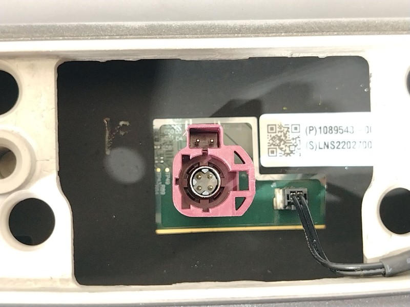 Recambio de pantalla multifuncion para tesla model 3 (5yj3) ev referencia OEM IAM 108954300J 108954300K 