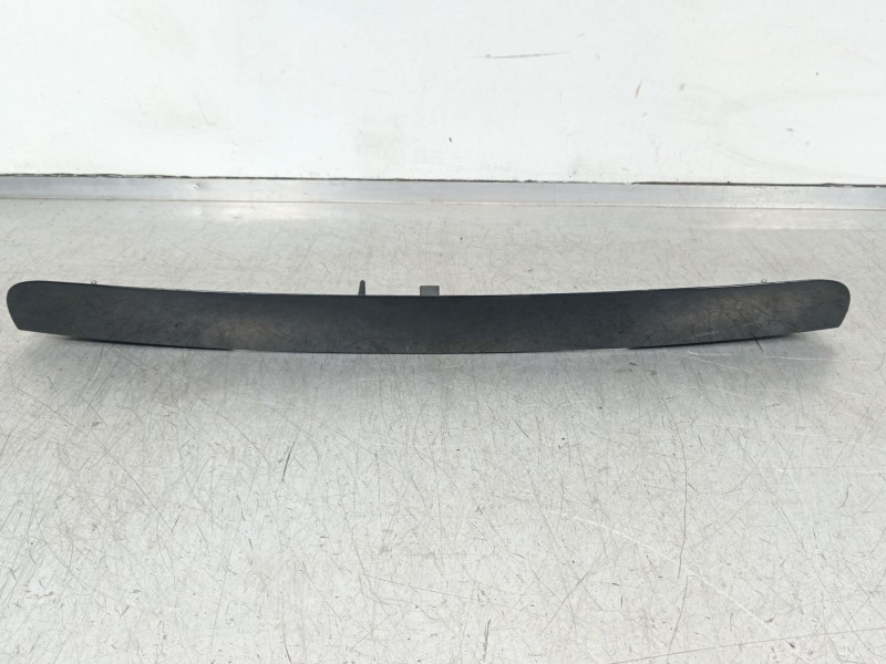 Recambio de maneta exterior porton para peugeot 5008 (0u_, 0e_) 1.6 hdi referencia OEM IAM 9684414777  