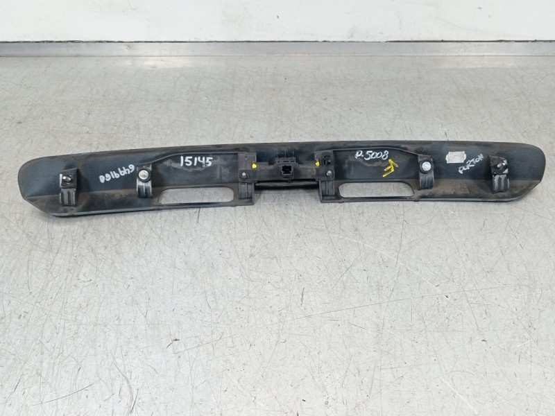 Recambio de maneta exterior porton para peugeot 5008 (0u_, 0e_) 1.6 hdi referencia OEM IAM 9684414777  