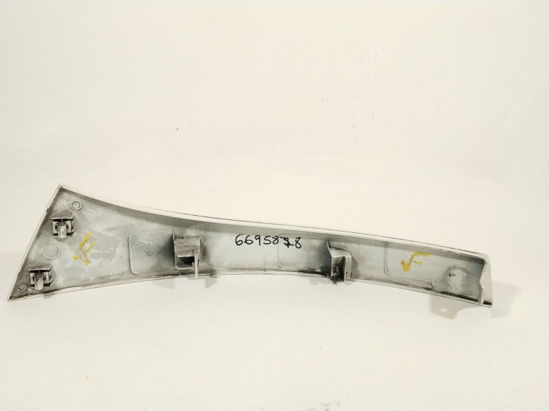 Recambio de moldura para peugeot boxer furgoneta 2.2 hdi 120 referencia OEM IAM 1306529070SX  