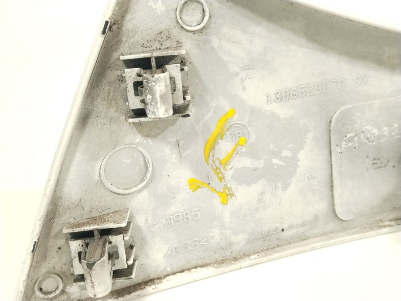 Recambio de moldura para peugeot boxer furgoneta 2.2 hdi 120 referencia OEM IAM 1306529070SX  