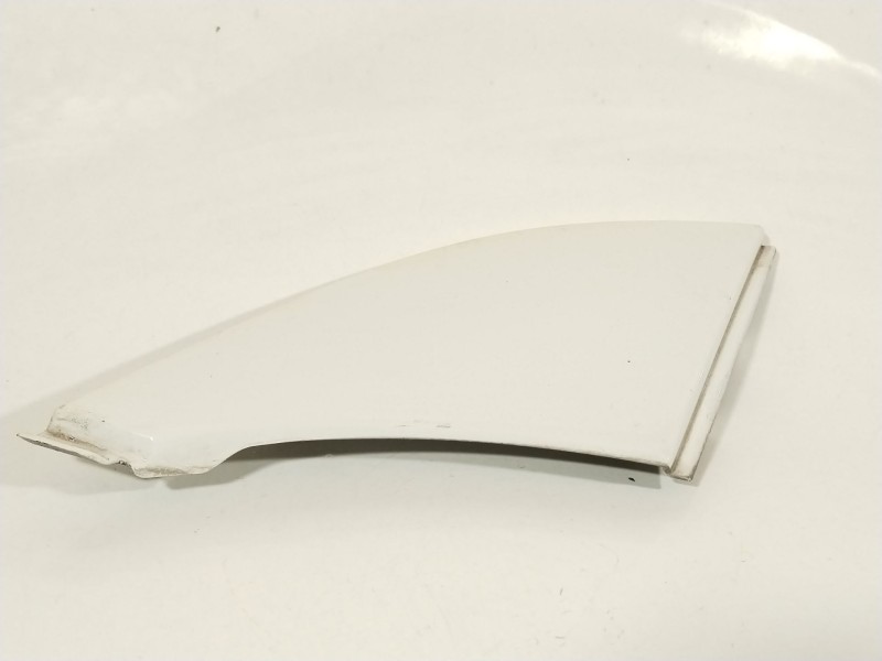 Recambio de moldura para peugeot boxer furgoneta 2.2 hdi 120 referencia OEM IAM 1306531070SX  