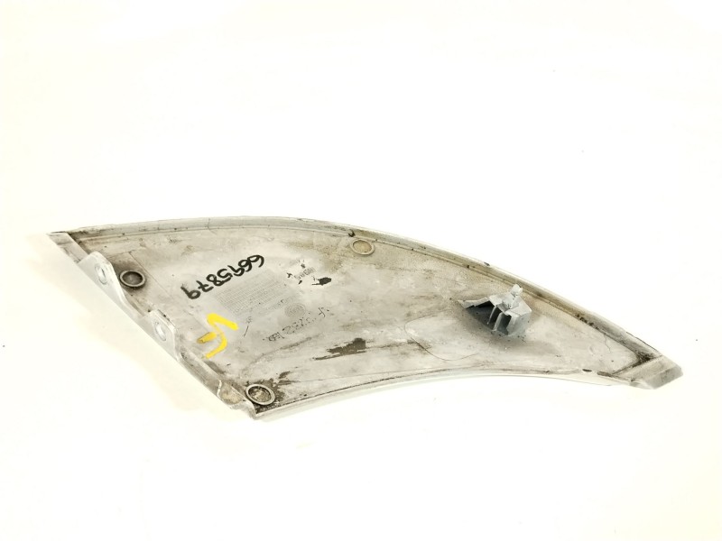 Recambio de moldura para peugeot boxer furgoneta 2.2 hdi 120 referencia OEM IAM 1306531070SX  