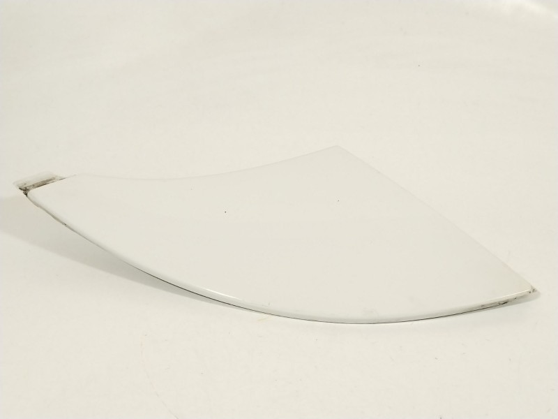 Recambio de moldura para peugeot boxer furgoneta 2.2 hdi 120 referencia OEM IAM 1306530070DX  