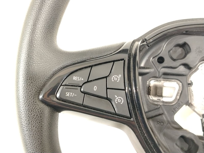 Recambio de volante para dacia sandero iii 1.0 tce 90 referencia OEM IAM 484007754R  