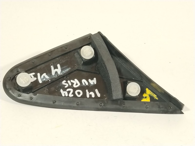 Recambio de moldura para toyota auris (_e18_) 1.4 d-4d (nde180_) referencia OEM IAM 6011802110  