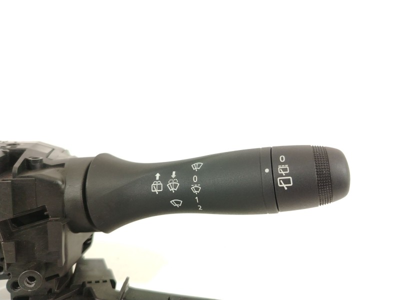 Recambio de mando luces para dacia sandero iii 1.0 tce 90 referencia OEM IAM 255671005R  