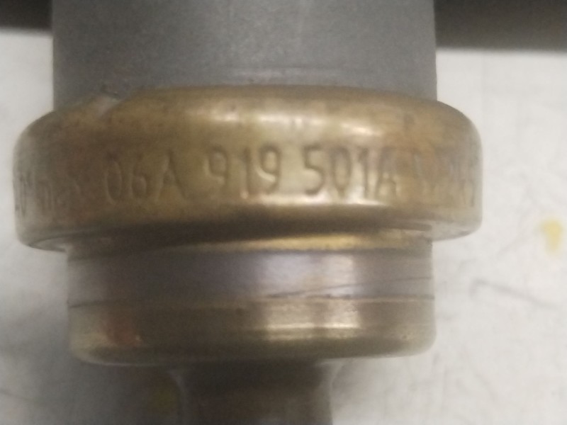 Recambio de sensor para volkswagen golf vii lim. gte referencia OEM IAM 06A919501A  