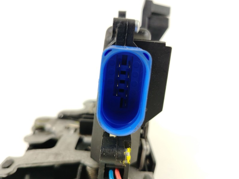 Recambio de cerradura puerta delantera derecha para volkswagen golf v (1k1) 1.4 tsi referencia OEM IAM 3D1837016AC  