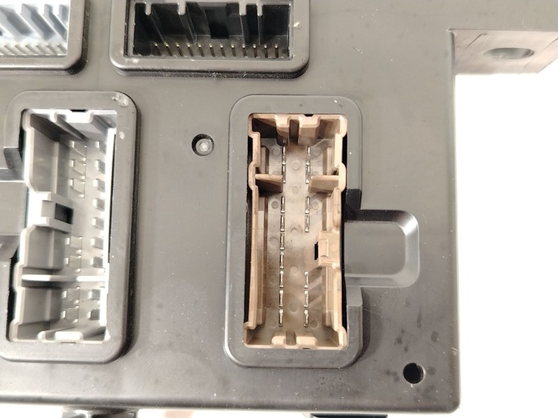 Recambio de modulo electronico para dacia sandero iii 1.0 tce 90 referencia OEM IAM 284B18138R  