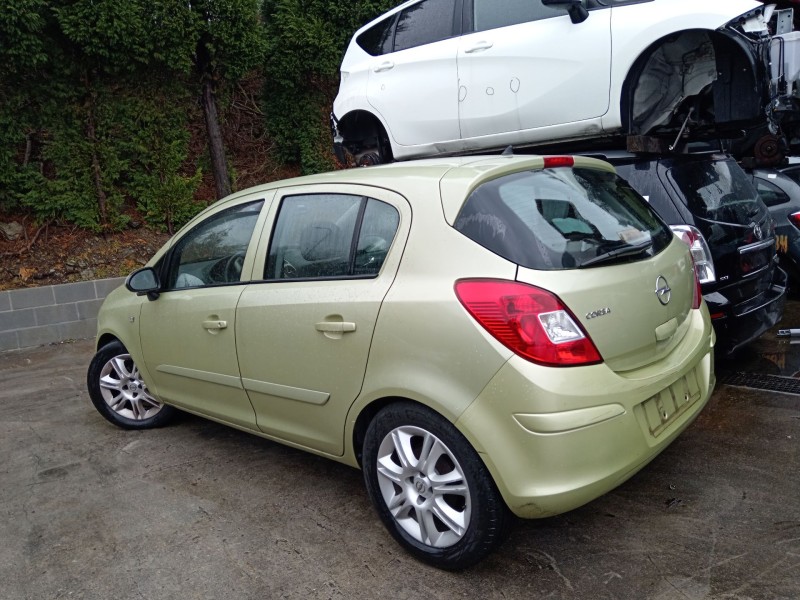 opel corsa d (s07) del año 2007