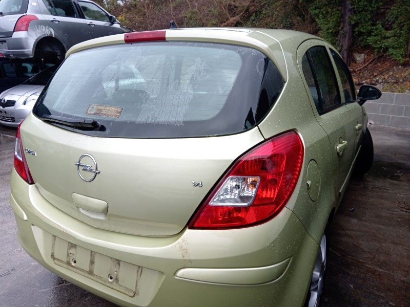 opel corsa d (s07) del año 2007