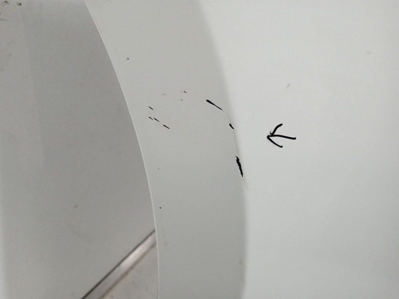 Recambio de paragolpes trasero para kia carens iv 1.6 gdi referencia OEM IAM 86611A4000  