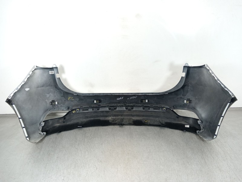 Recambio de paragolpes trasero para kia carens iv 1.6 gdi referencia OEM IAM 86611A4000  