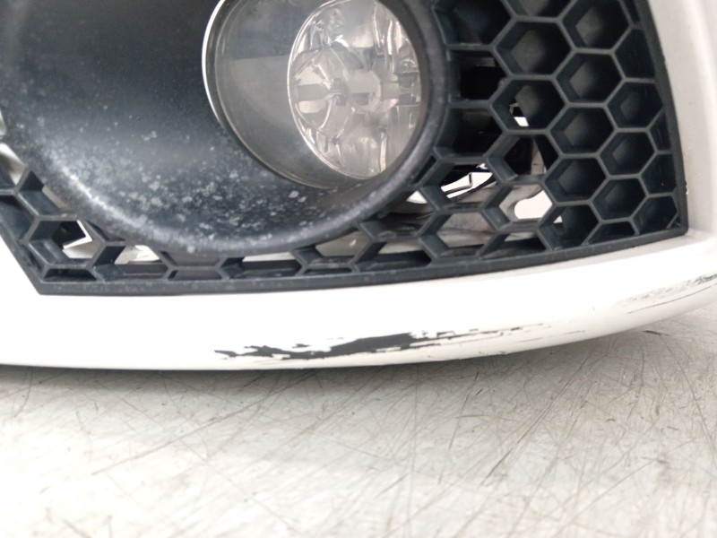 Recambio de paragolpes delantero para seat ibiza iii (6l1) 1.4 tdi referencia OEM IAM 6L0807221  