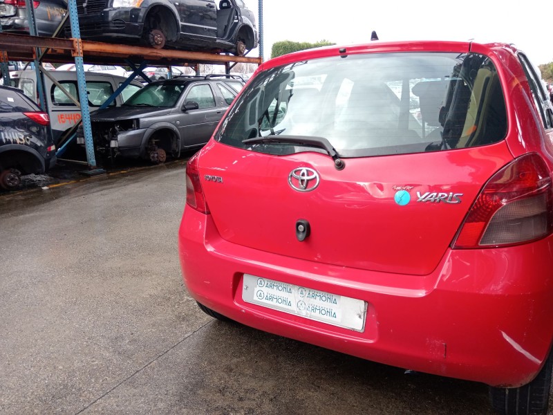 toyota yaris (_p9_) del año 2008