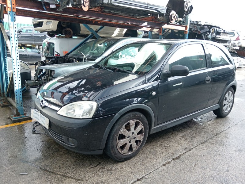 opel corsa c (x01) del año 2002