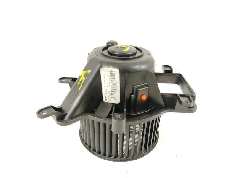 Recambio de ventilador calefaccion para peugeot 5008 (0u_, 0e_) 1.6 hdi referencia OEM IAM T3953001  