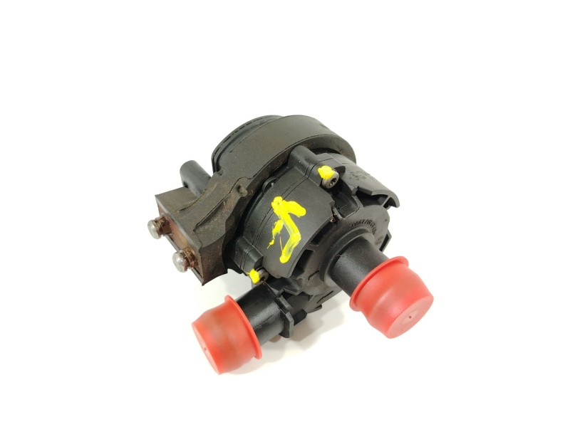 Recambio de bomba agua para audi a3 (8v1, 8vk) 1.6 tdi referencia OEM IAM 5G0965567 0392023209 