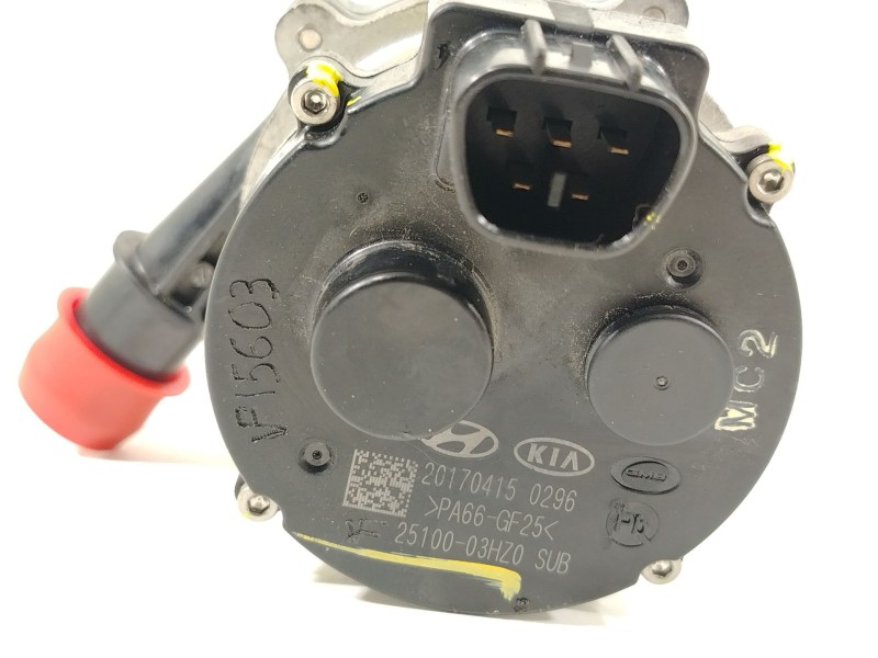 Recambio de bomba agua para kia niro (de) 1.6 gdi hybrid referencia OEM IAM 2510003HZ0  