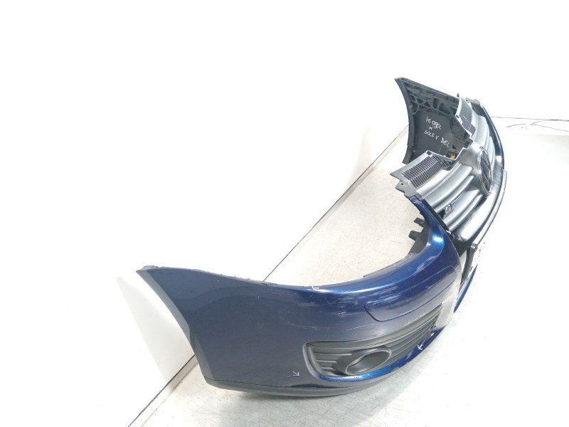 Recambio de paragolpes delantero para volkswagen golf v (1k1) 1.4 tsi referencia OEM IAM 1K0807221  