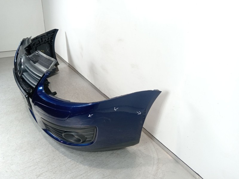 Recambio de paragolpes delantero para volkswagen golf v (1k1) 1.4 tsi referencia OEM IAM 1K0807221  