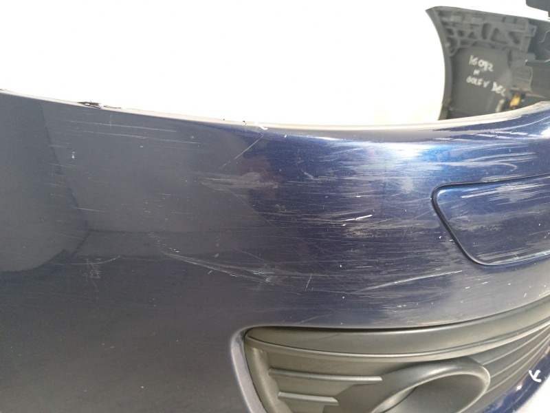 Recambio de paragolpes delantero para volkswagen golf v (1k1) 1.4 tsi referencia OEM IAM 1K0807221  