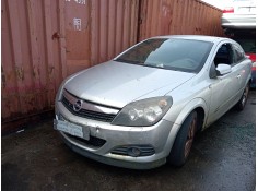 opel astra h gtc (a04) del año 2008