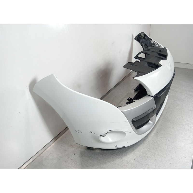 Recambio de paragolpes delantero para renault megane iii coupé (dz0/1_) 1.5 dci (dz0b) referencia OEM IAM 620220005R  