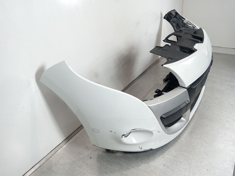 Recambio de paragolpes delantero para renault megane iii coupé (dz0/1_) 1.5 dci (dz0b) referencia OEM IAM 620220005R  