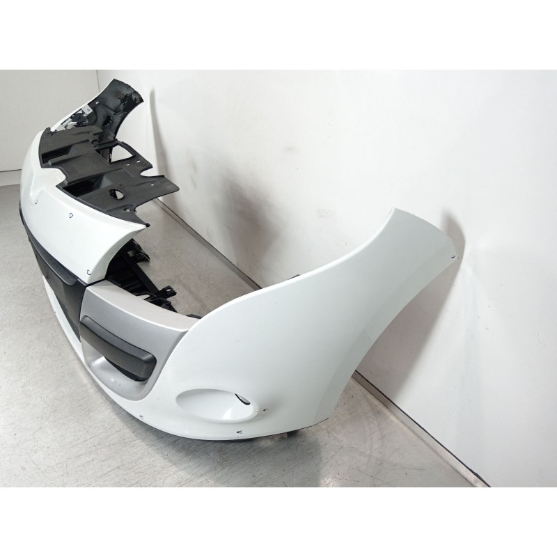 Recambio de paragolpes delantero para renault megane iii coupé (dz0/1_) 1.5 dci (dz0b) referencia OEM IAM 620220005R  