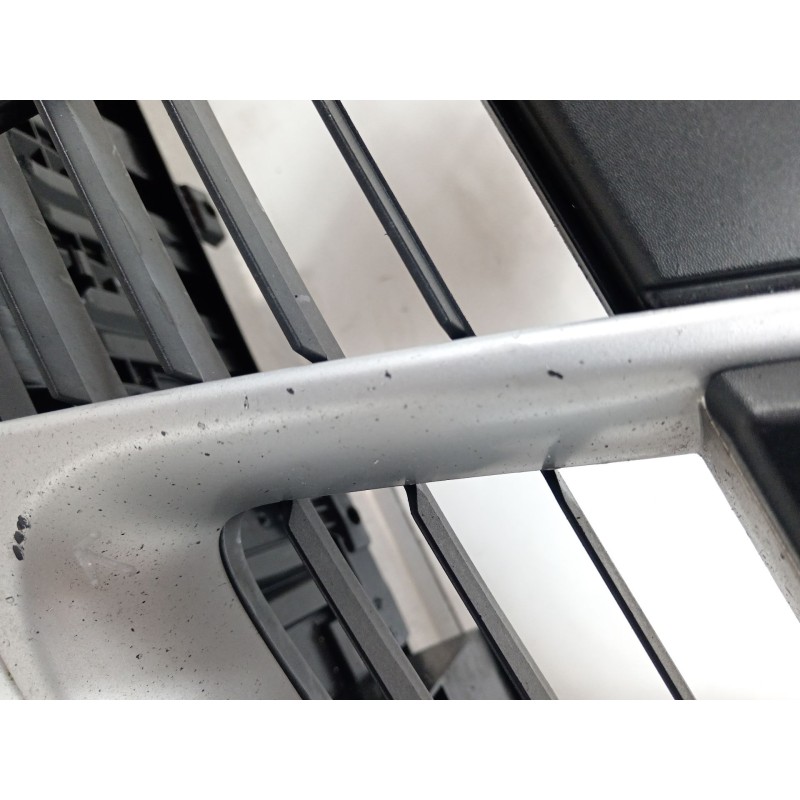 Recambio de paragolpes delantero para renault megane iii coupé (dz0/1_) 1.5 dci (dz0b) referencia OEM IAM 620220005R  