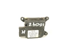 Recambio de motor apertura trampillas climatizador para volkswagen golf v (1k1) 1.4 tsi referencia OEM IAM 3C1907511A  