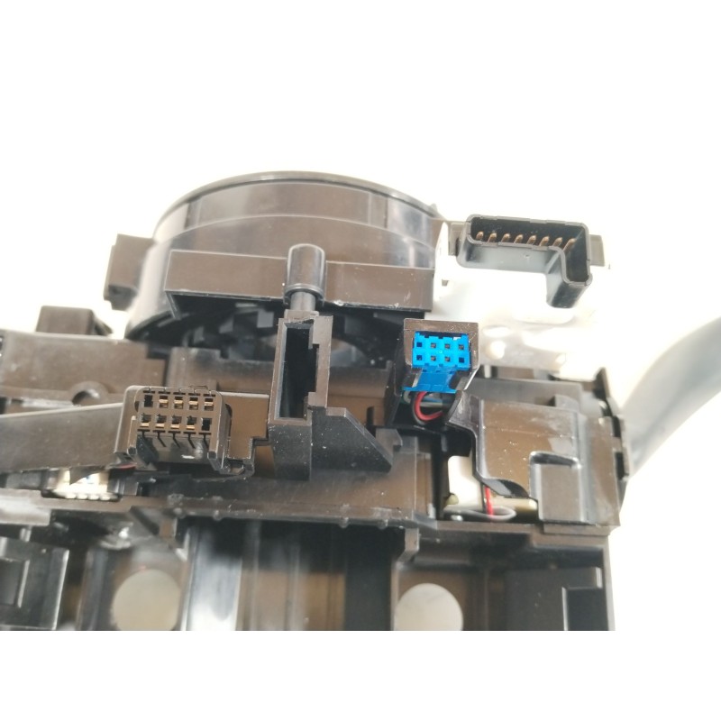 Recambio de mando intermitentes para volkswagen golf v (1k1) 1.4 tsi referencia OEM IAM 1K0953503ER 1K0953519H ,1K0953513G 1K095