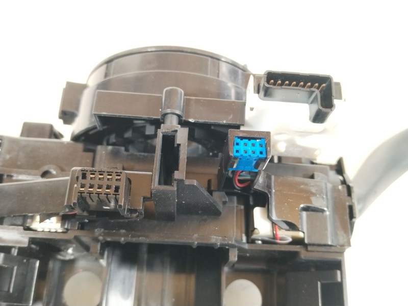 Recambio de mando intermitentes para volkswagen golf v (1k1) 1.4 tsi referencia OEM IAM 1K0953503ER 1K0953519H ,1K0953513G 1K095