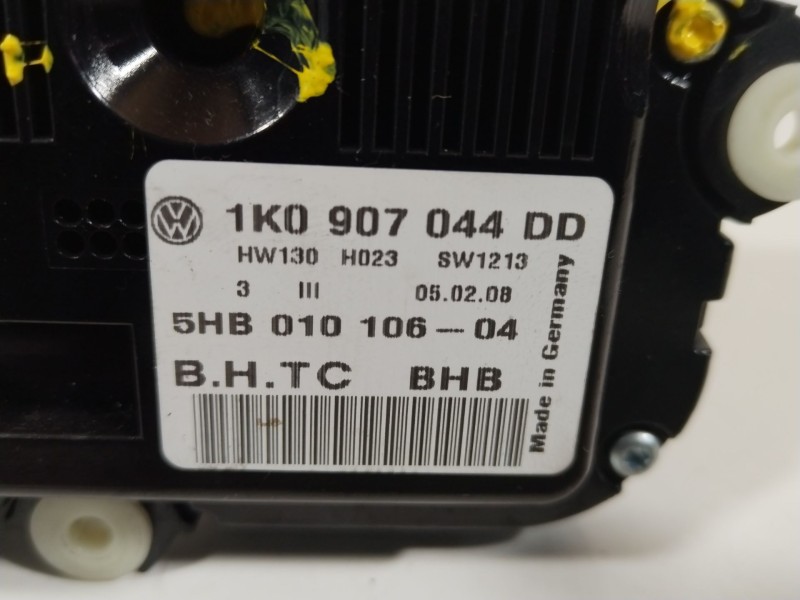 Recambio de mando climatizador para volkswagen golf v (1k1) 1.4 tsi referencia OEM IAM 1K0907044DD  