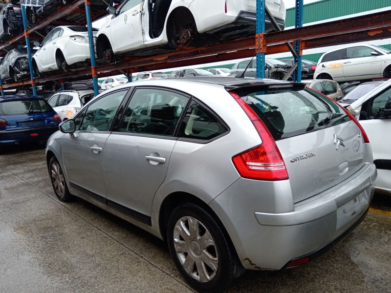 citroën c4 i sedán del año 2010