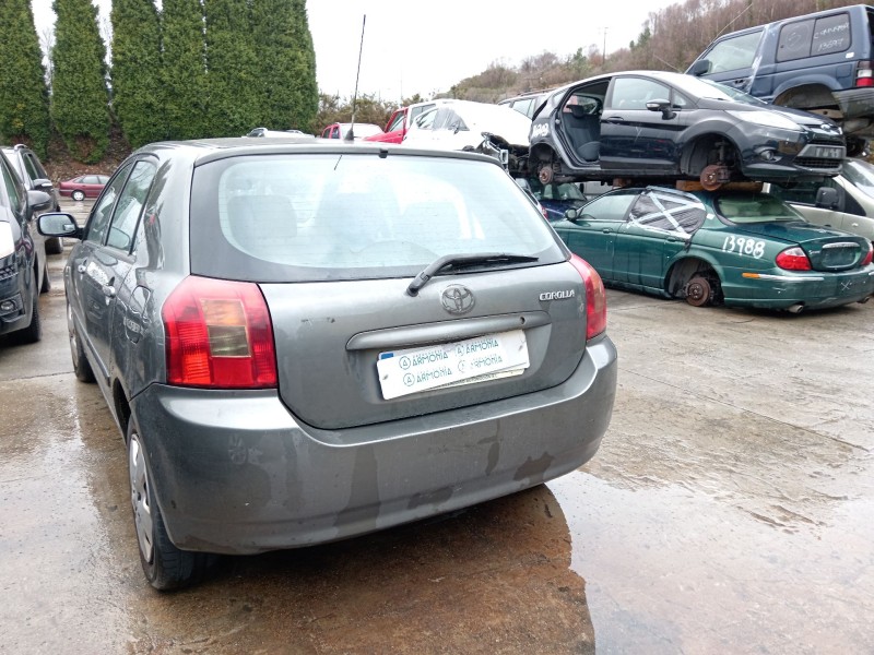 toyota corolla compact (_e11_) del año 2002