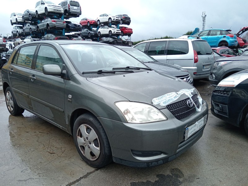 toyota corolla compact (_e11_) del año 2002